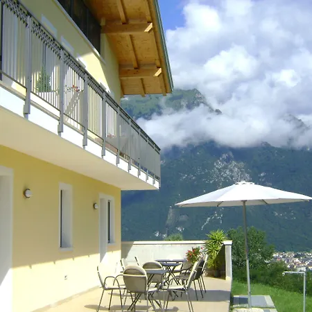 Rubino Penzion Ponte nellʼAlpi