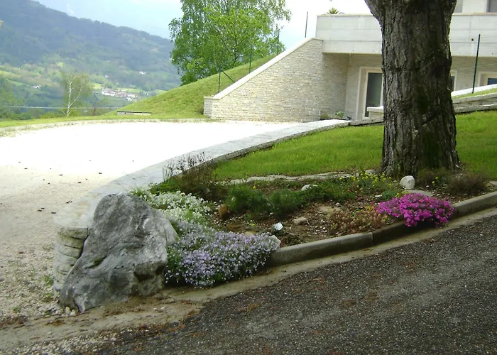 Rubino Ponte nellʼAlpi