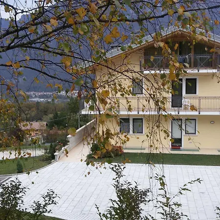 Rubino Casa de hóspedes Ponte nellʼAlpi