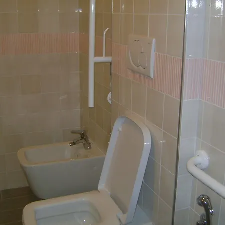 Casa de hóspedes Rubino Ponte nellʼAlpi